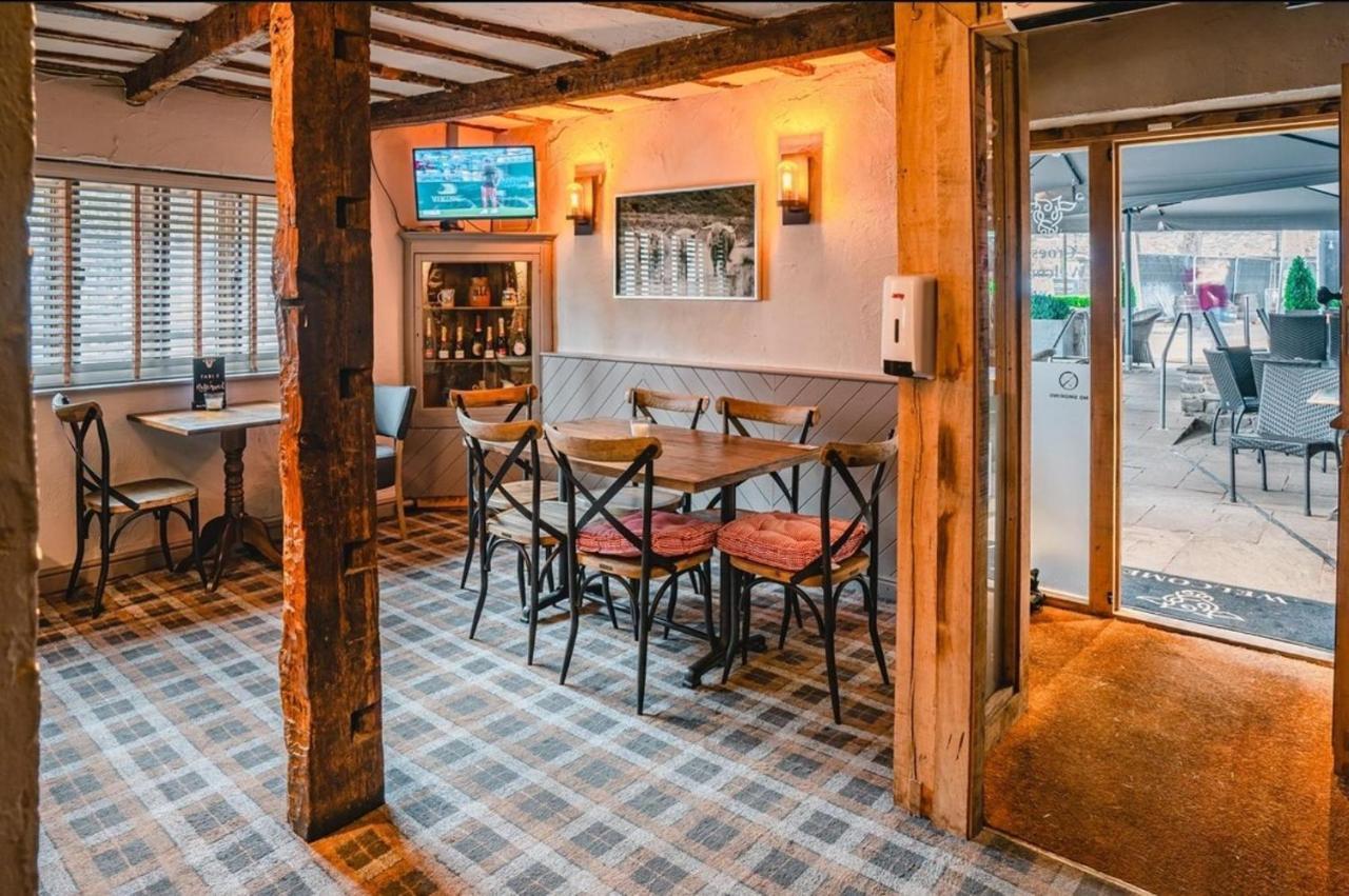 Appartamento Charming 1-Bed Loft In Caerleon Newport  Esterno foto